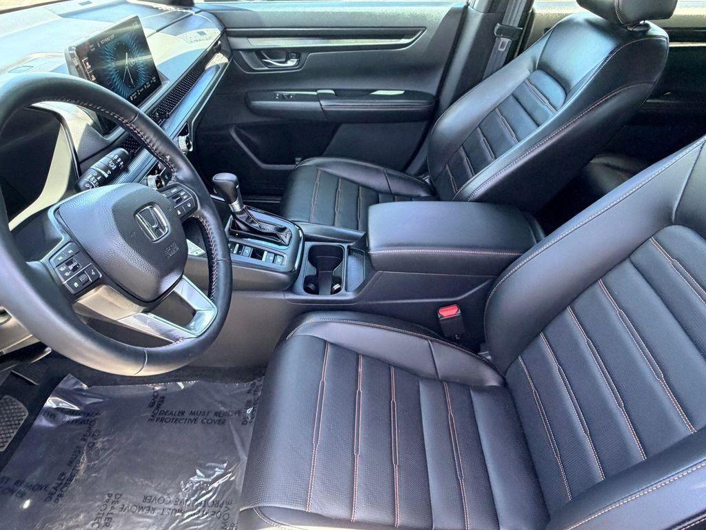 used 2025 Honda CR-V Hybrid car, priced at $35,734
