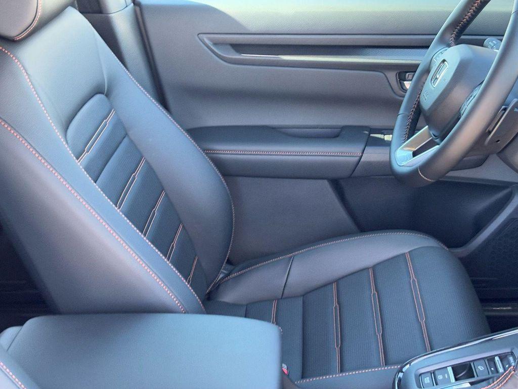 new 2026 Honda CR-V Hybrid car, priced at $39,965