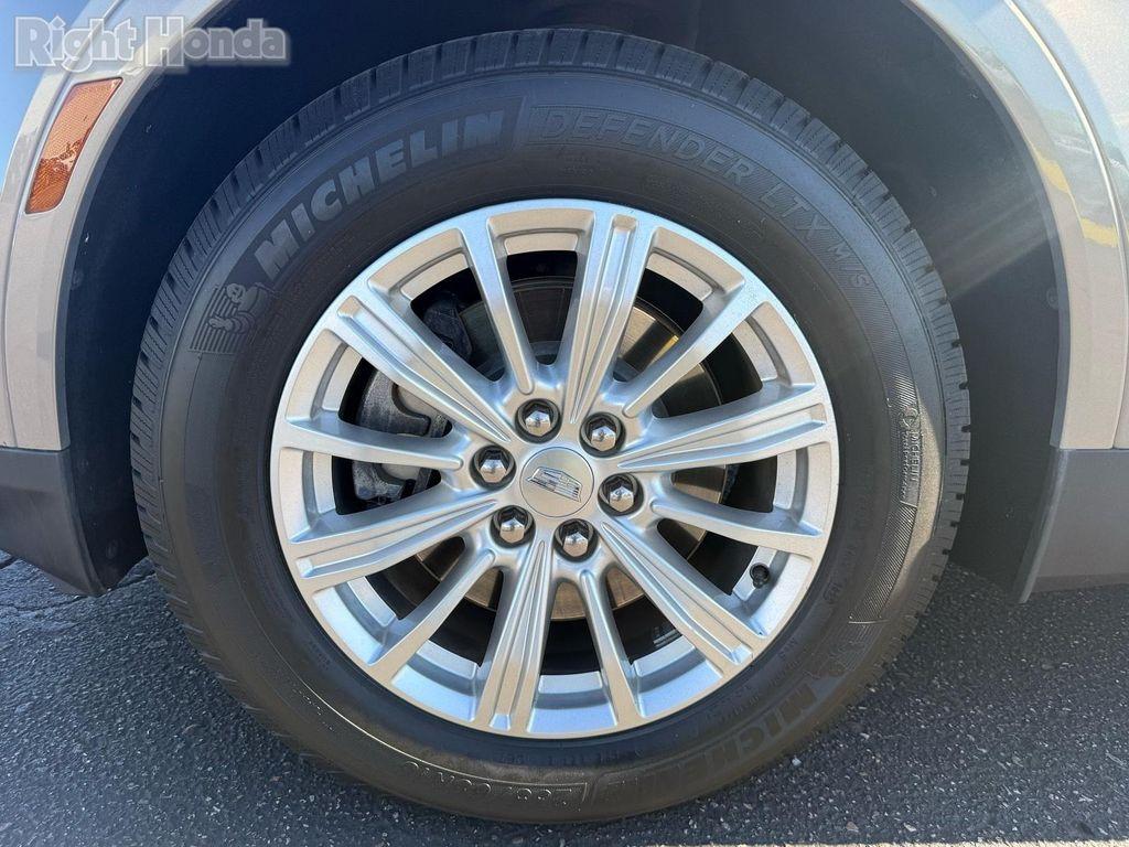 used 2018 Cadillac XT5 car, priced at $19,378