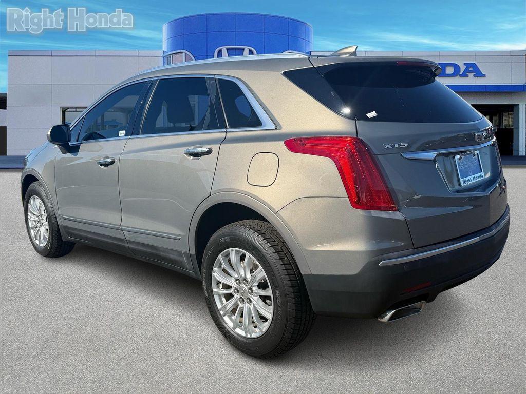 used 2018 Cadillac XT5 car, priced at $19,378