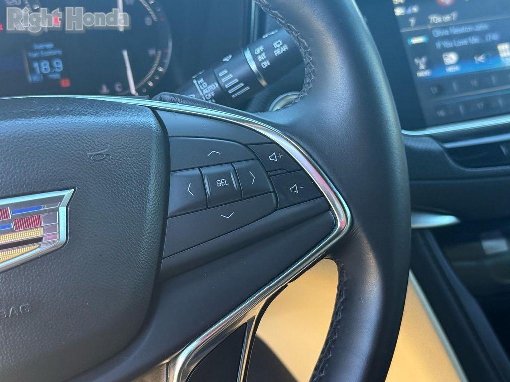 used 2018 Cadillac XT5 car, priced at $19,378