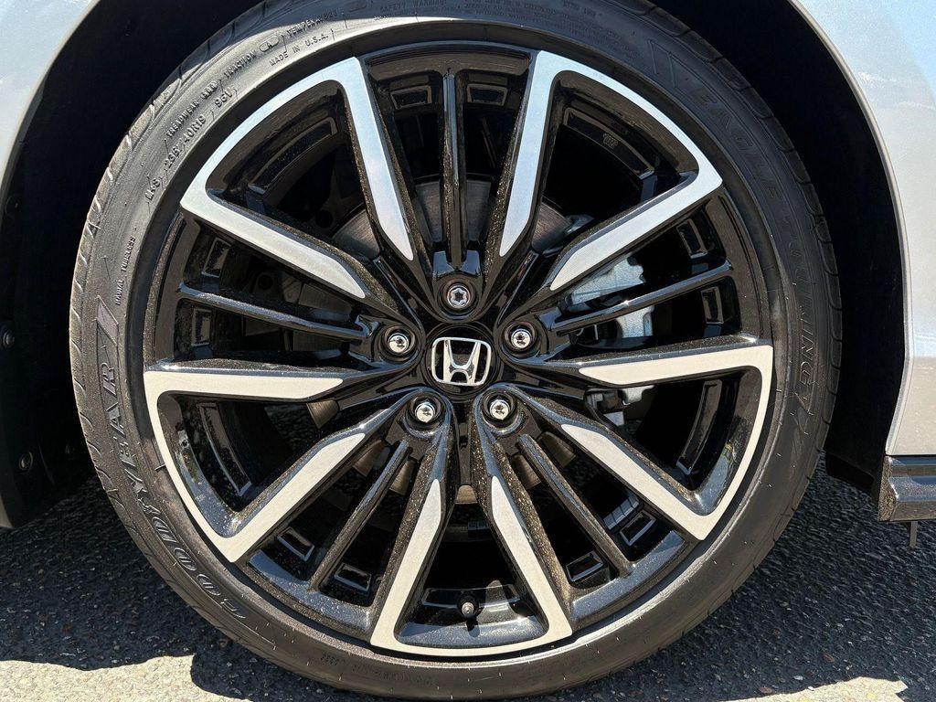 new 2026 Honda Accord Hybrid car, priced at $38,862