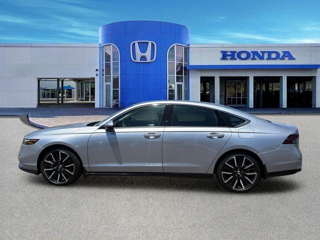 new 2026 Honda Accord Hybrid car, priced at $38,862
