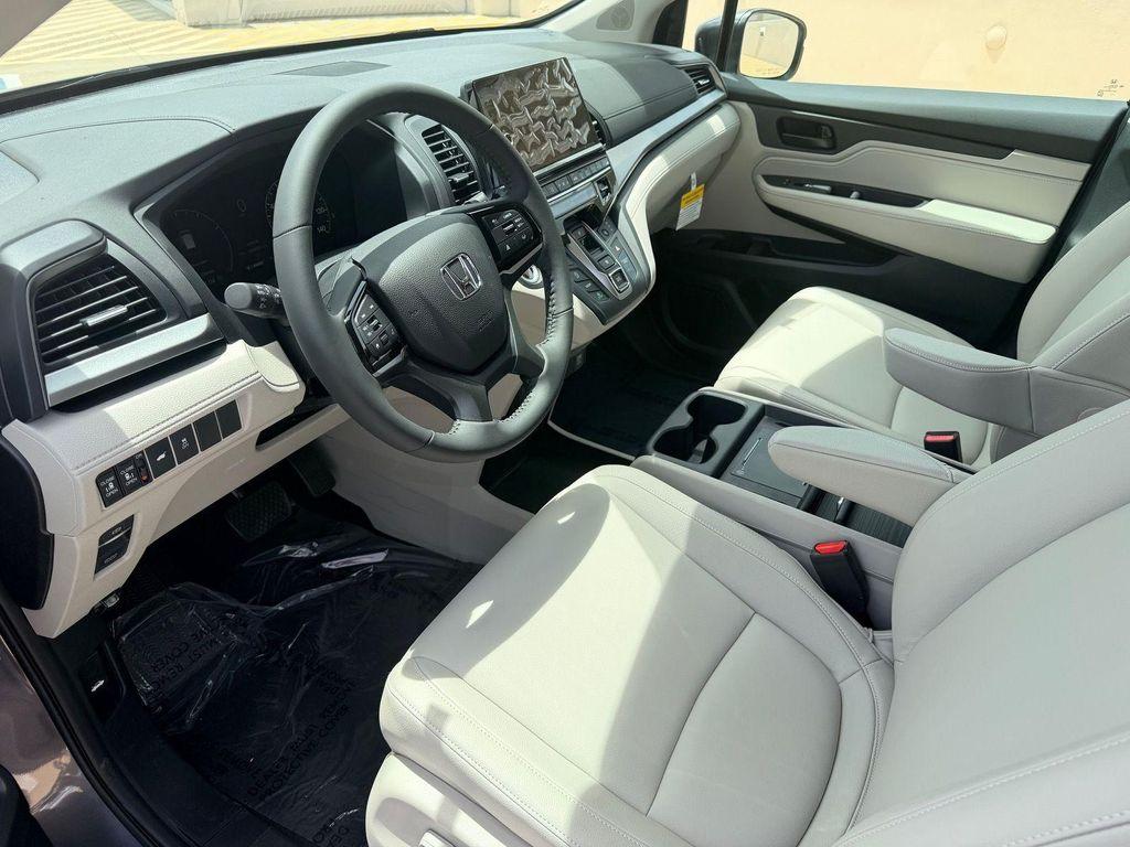 new 2026 Honda Odyssey car, priced at $42,687