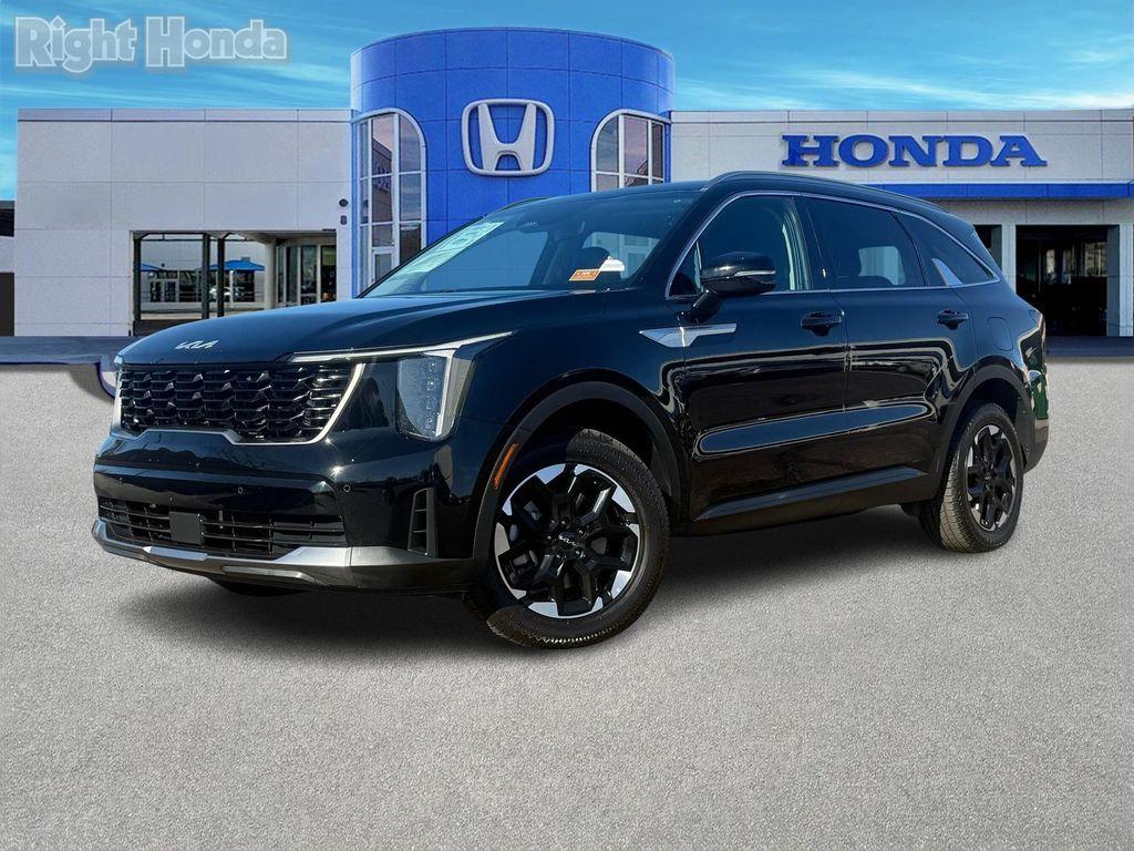 used 2024 Kia Sorento car, priced at $23,018
