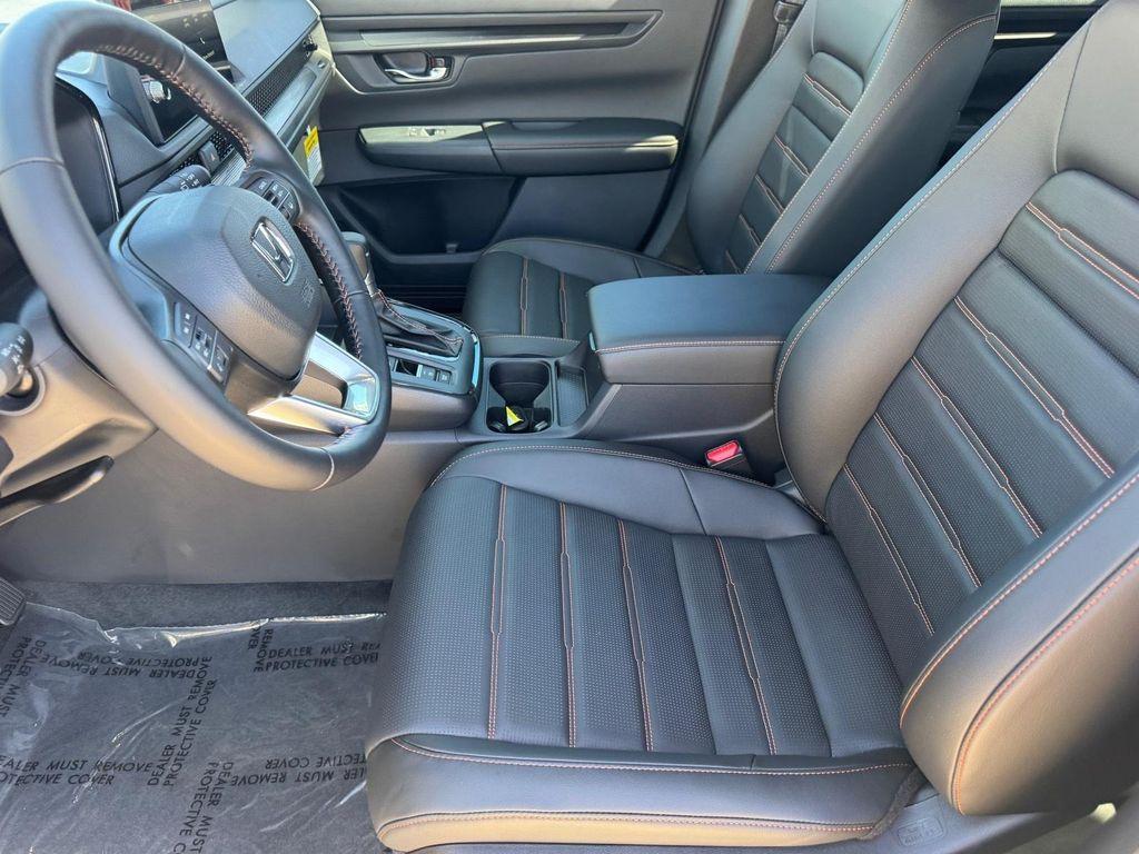 new 2026 Honda CR-V Hybrid car, priced at $39,965
