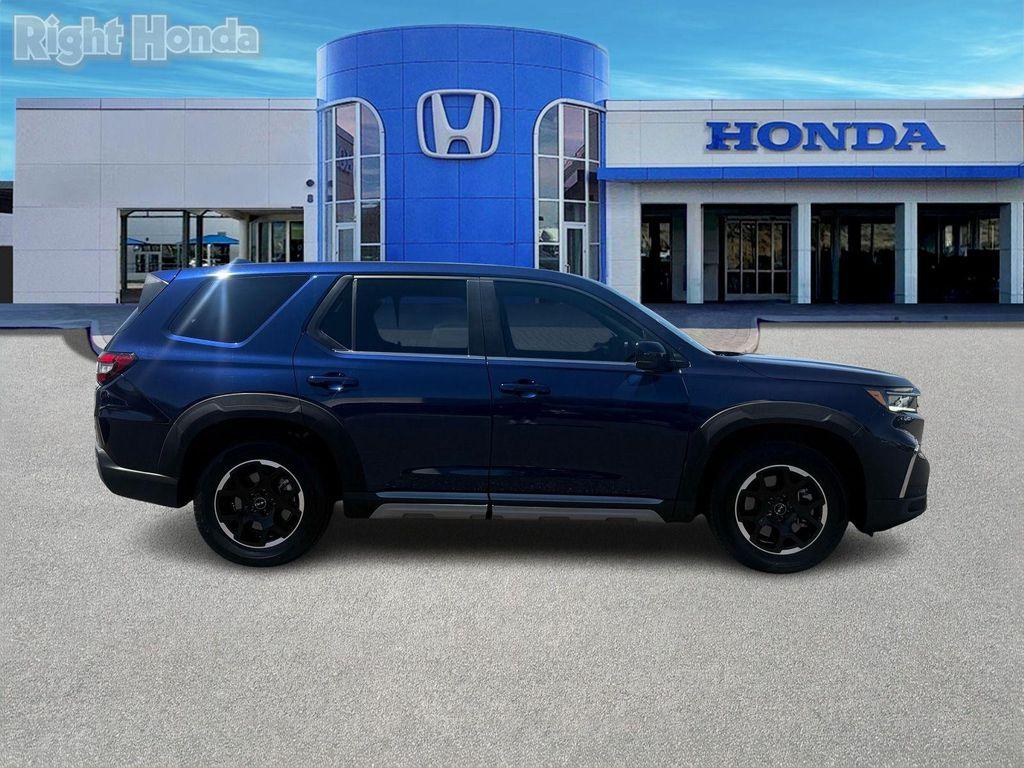 used 2025 Honda Pilot car, priced at $39,482