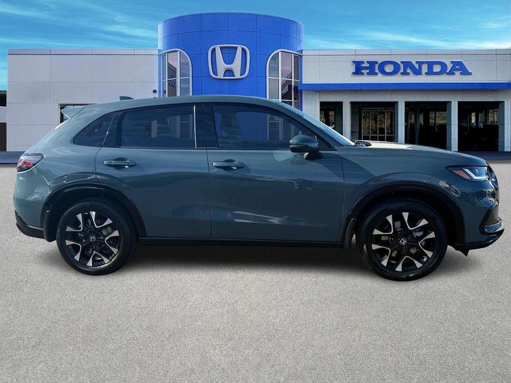 new 2026 Honda HR-V car, priced at $32,251