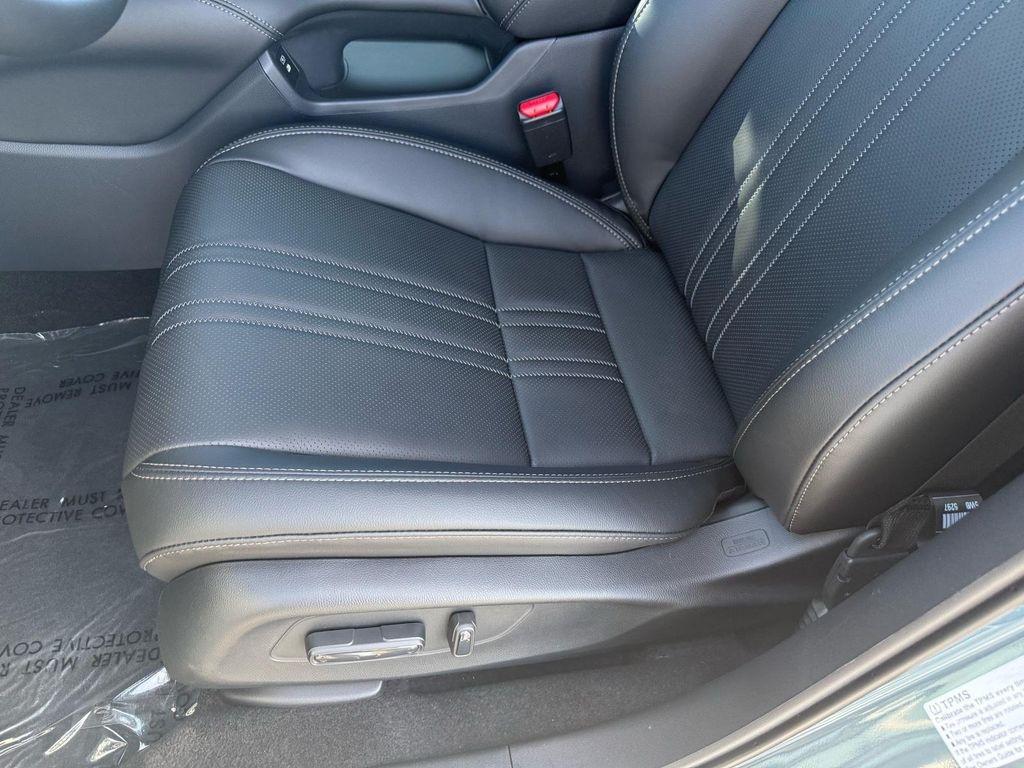 new 2026 Honda HR-V car, priced at $32,251