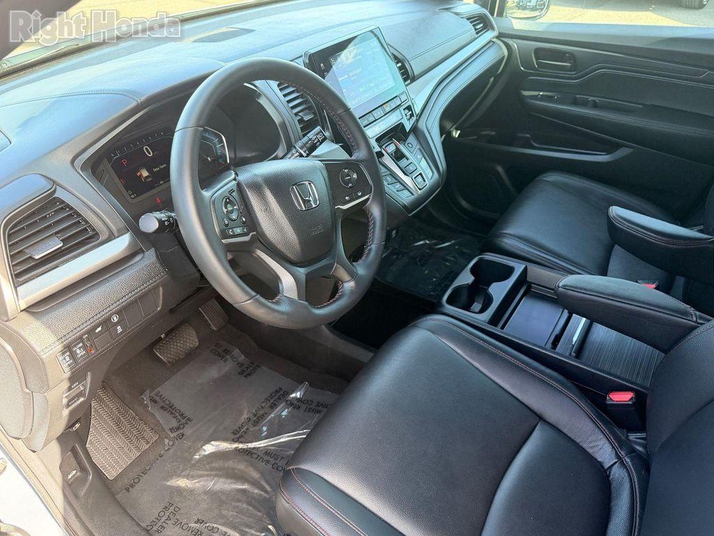 used 2024 Honda Odyssey car, priced at $35,239