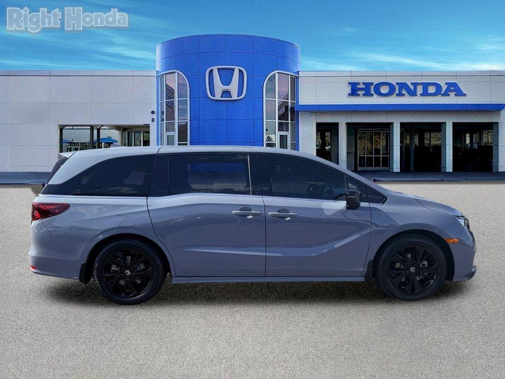 used 2024 Honda Odyssey car, priced at $35,239