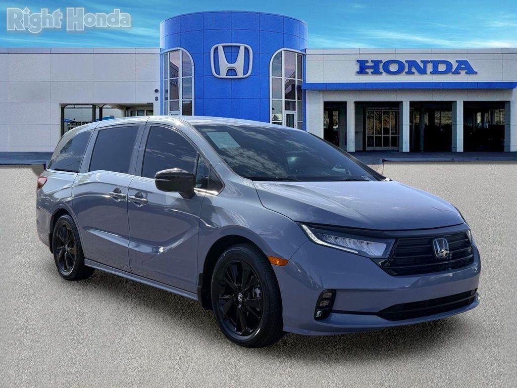 used 2024 Honda Odyssey car, priced at $35,239