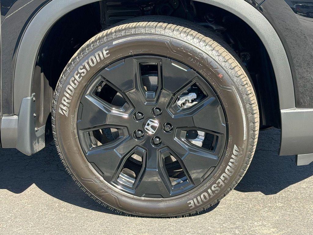 new 2026 Honda Pilot car, priced at $52,485