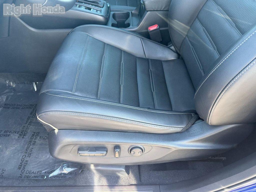 used 2025 Honda CR-V car, priced at $32,870