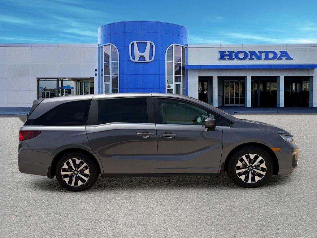 new 2026 Honda Odyssey car, priced at $42,687