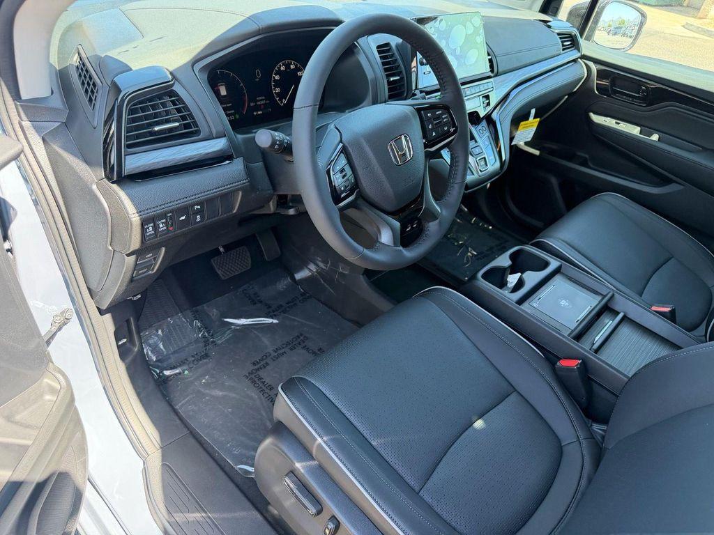 new 2026 Honda Odyssey car, priced at $50,264