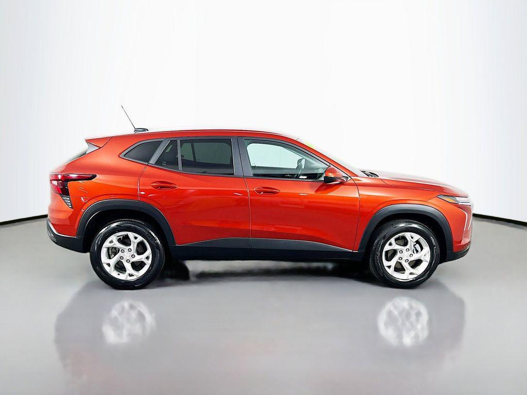 used 2024 Chevrolet Trax car, priced at $20,113