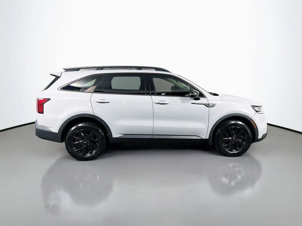 used 2022 Kia Sorento car, priced at $21,313