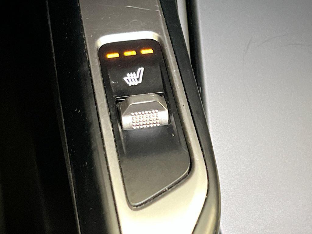 used 2022 Kia Sorento car, priced at $21,313
