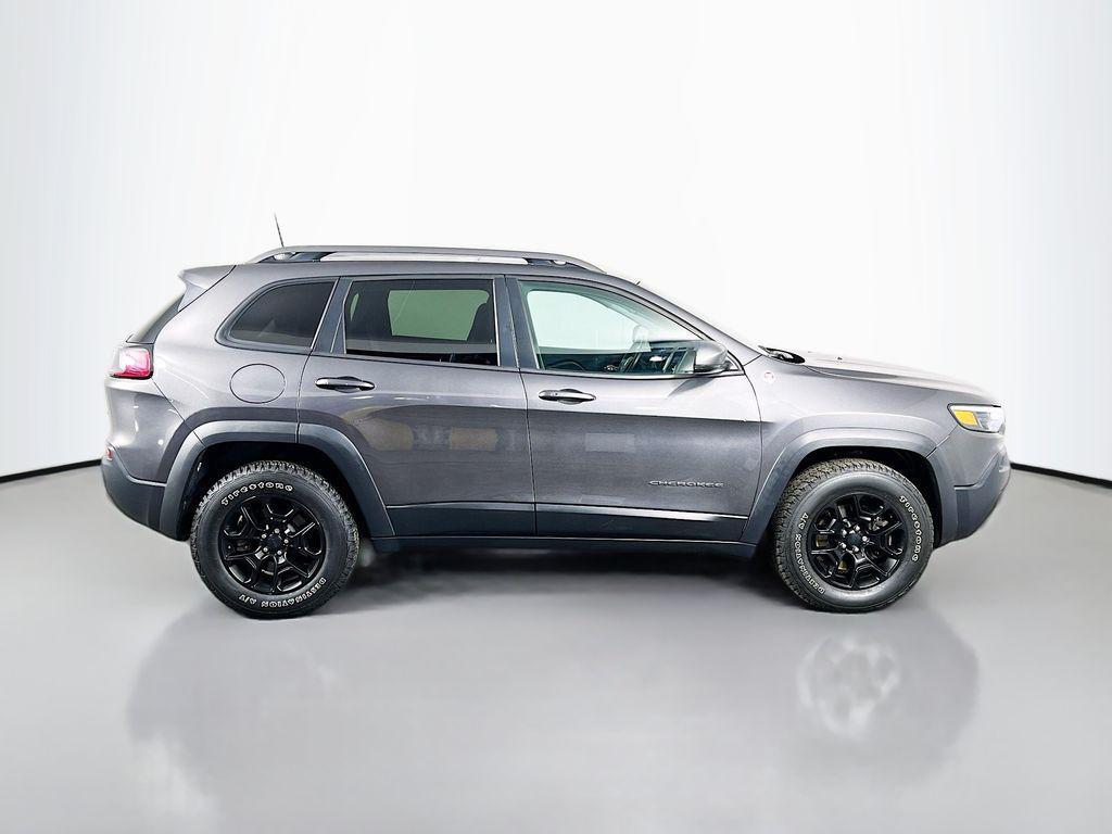 used 2019 Jeep Cherokee car, priced at $17,788
