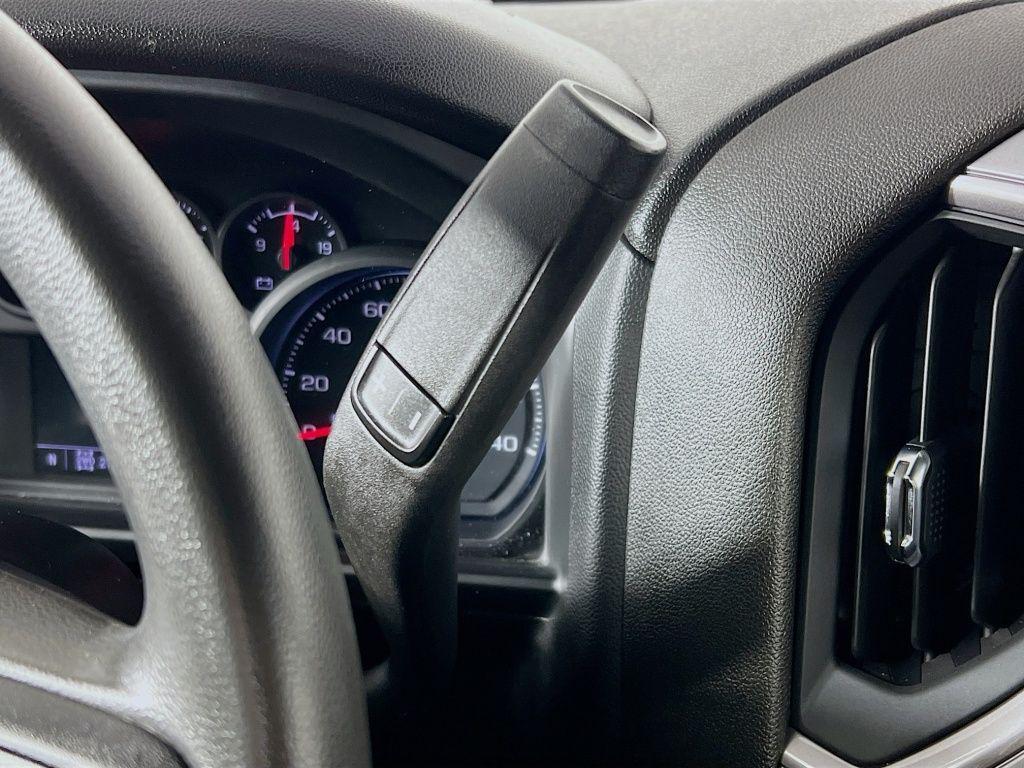 used 2023 Chevrolet Silverado 1500 car, priced at $33,870