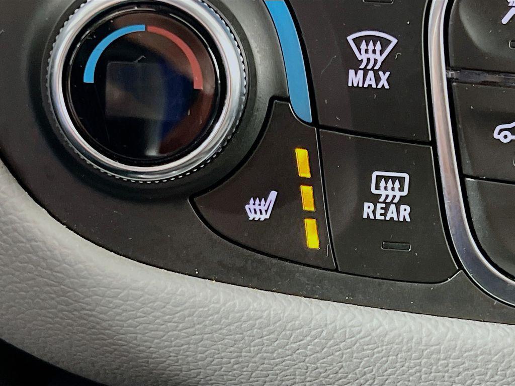 used 2023 Chevrolet Equinox car, priced at $21,250