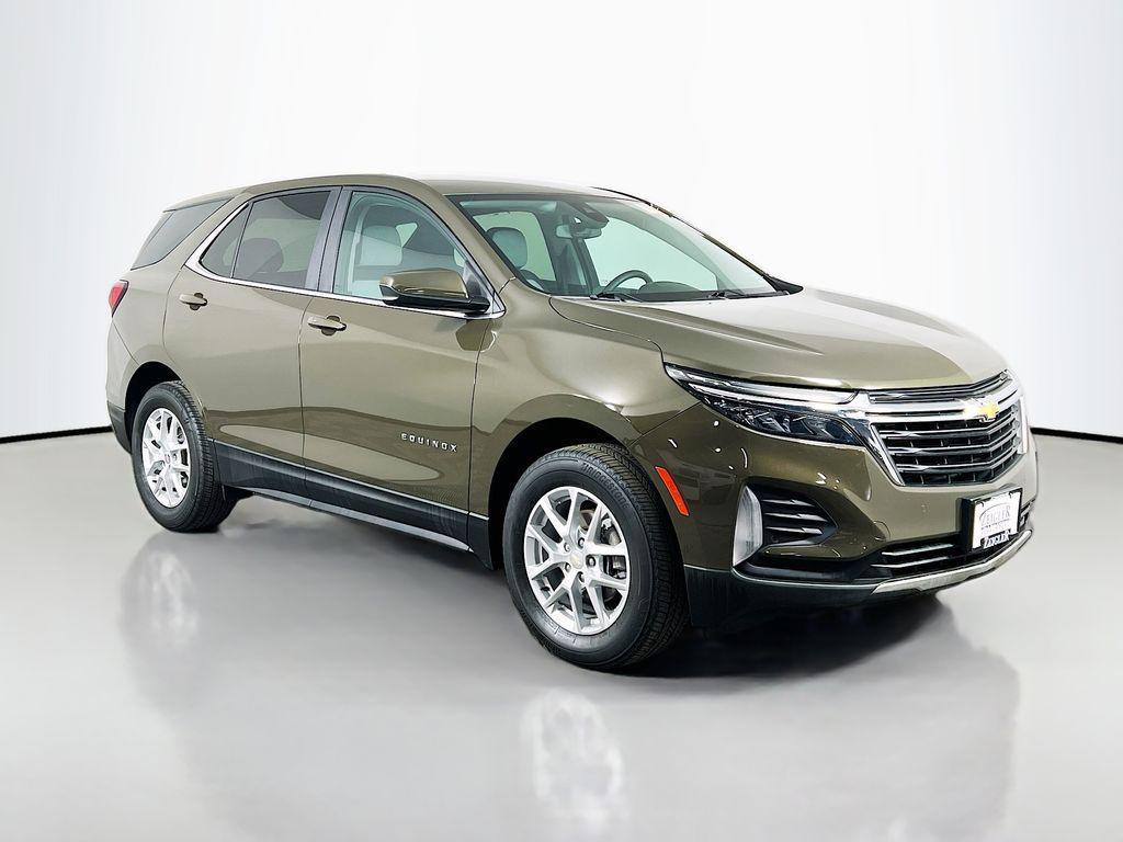 used 2023 Chevrolet Equinox car, priced at $21,250