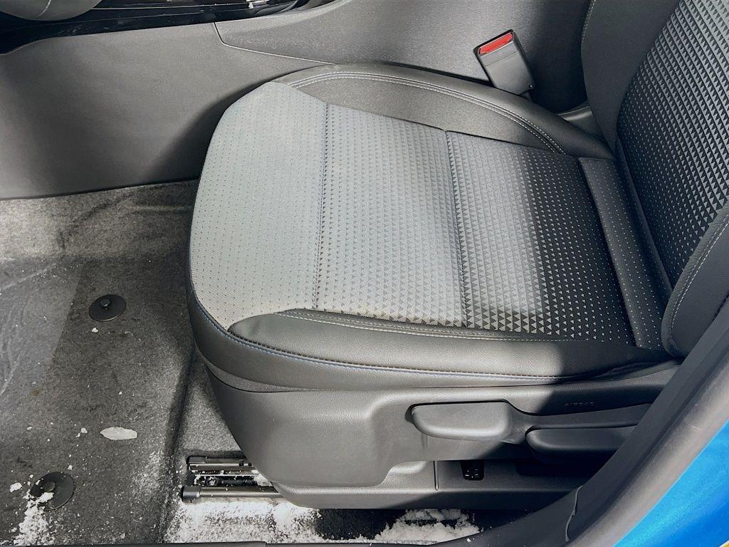 new 2026 Chevrolet Trax car, priced at $25,284