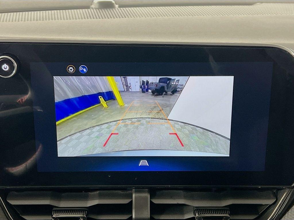 new 2026 Chevrolet Equinox car, priced at $36,178