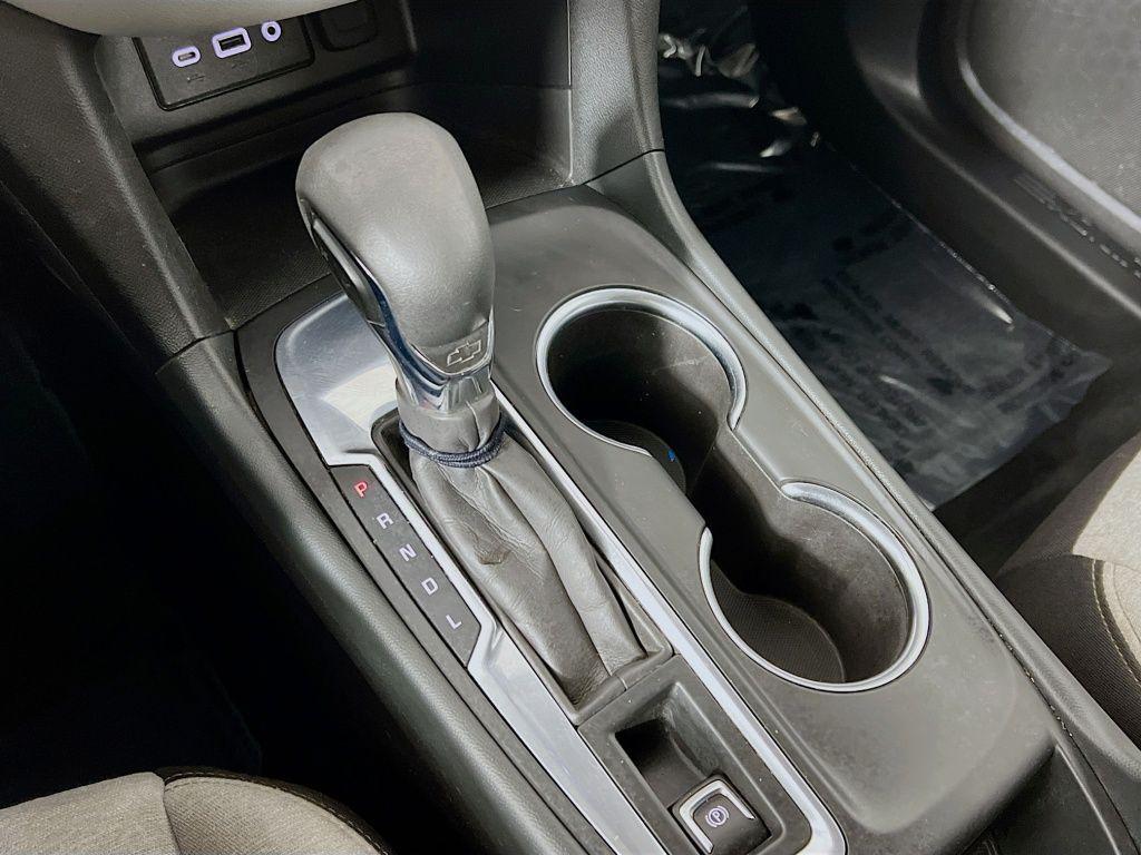 used 2022 Chevrolet Equinox car, priced at $16,470