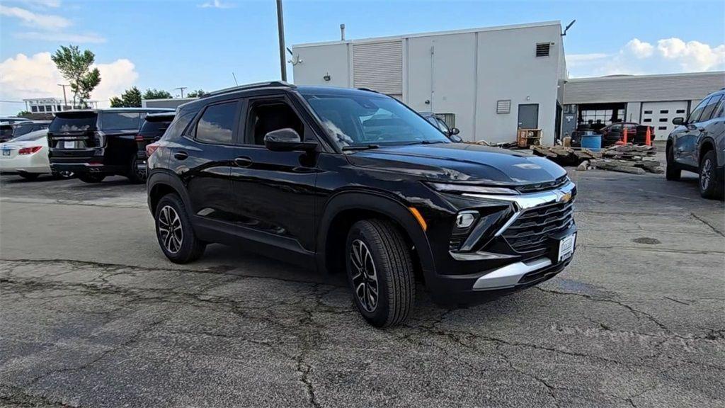 new 2026 Chevrolet TrailBlazer car, priced at $25,415
