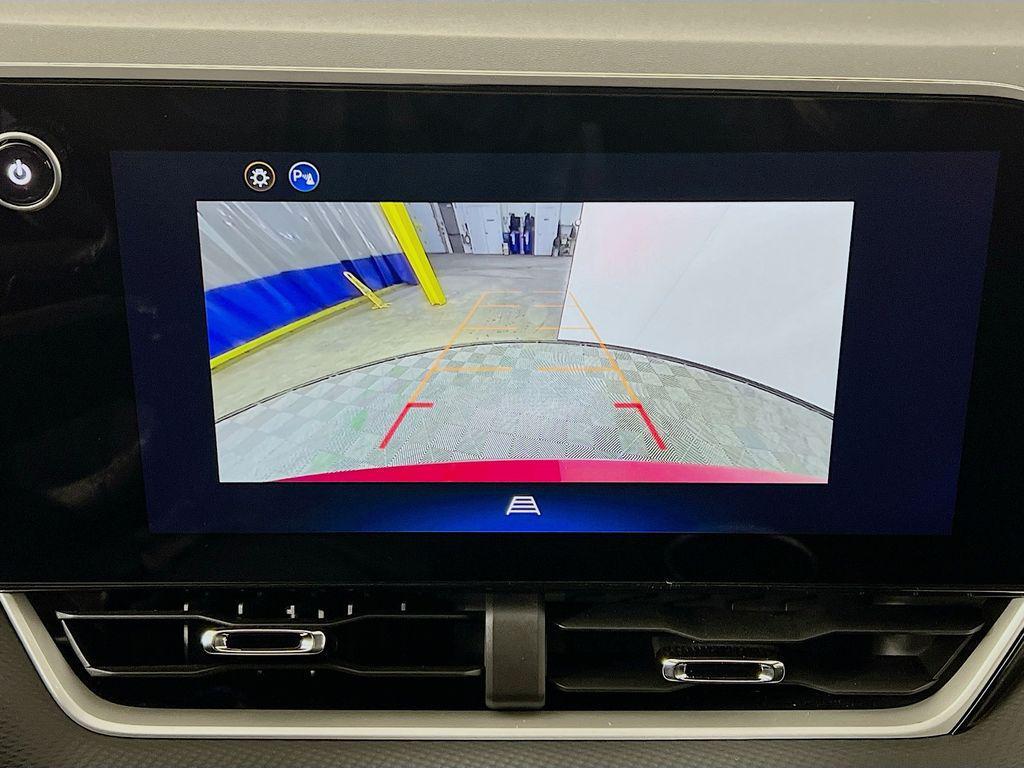 new 2026 Chevrolet Equinox car, priced at $31,441