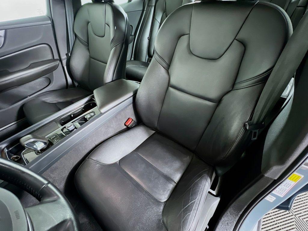 used 2022 Volvo S60 car, priced at $20,375