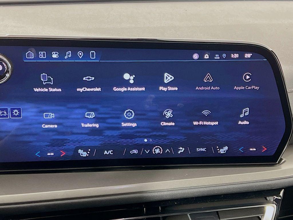 new 2026 Chevrolet Traverse car, priced at $45,639