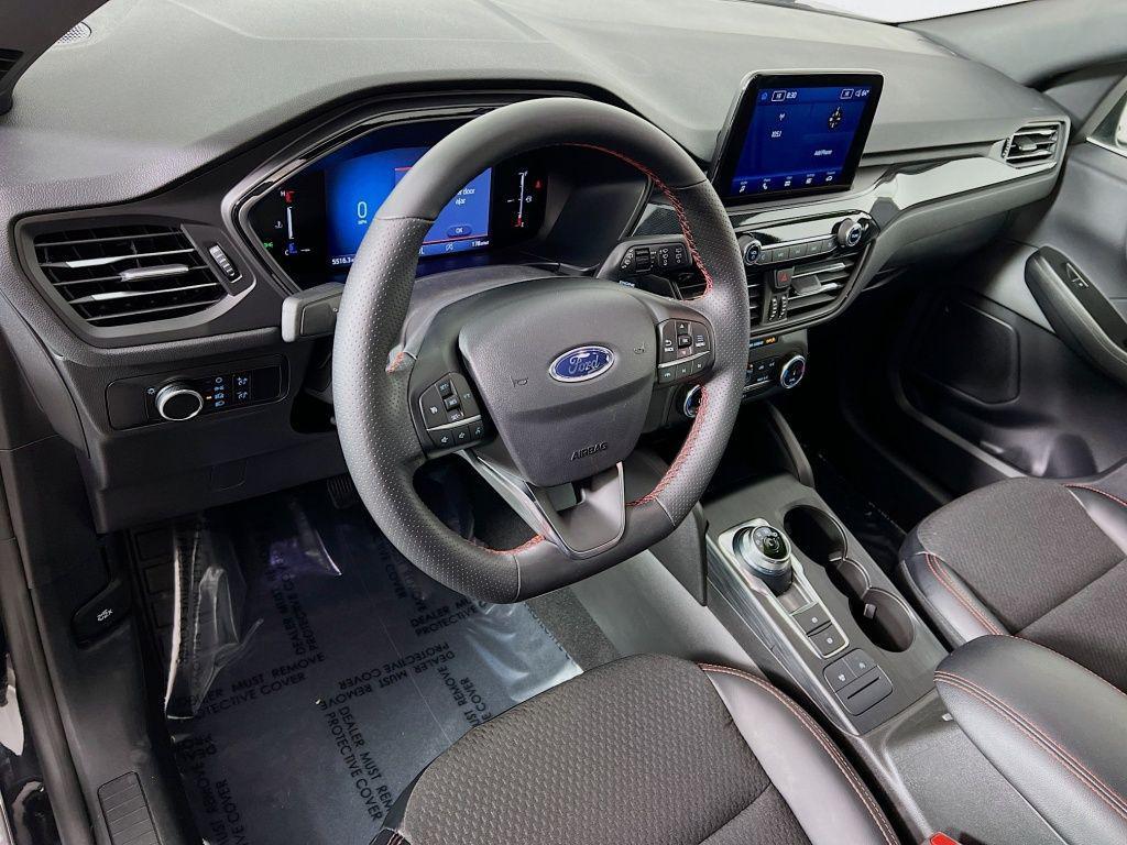 used 2025 Ford Escape car, priced at $24,653