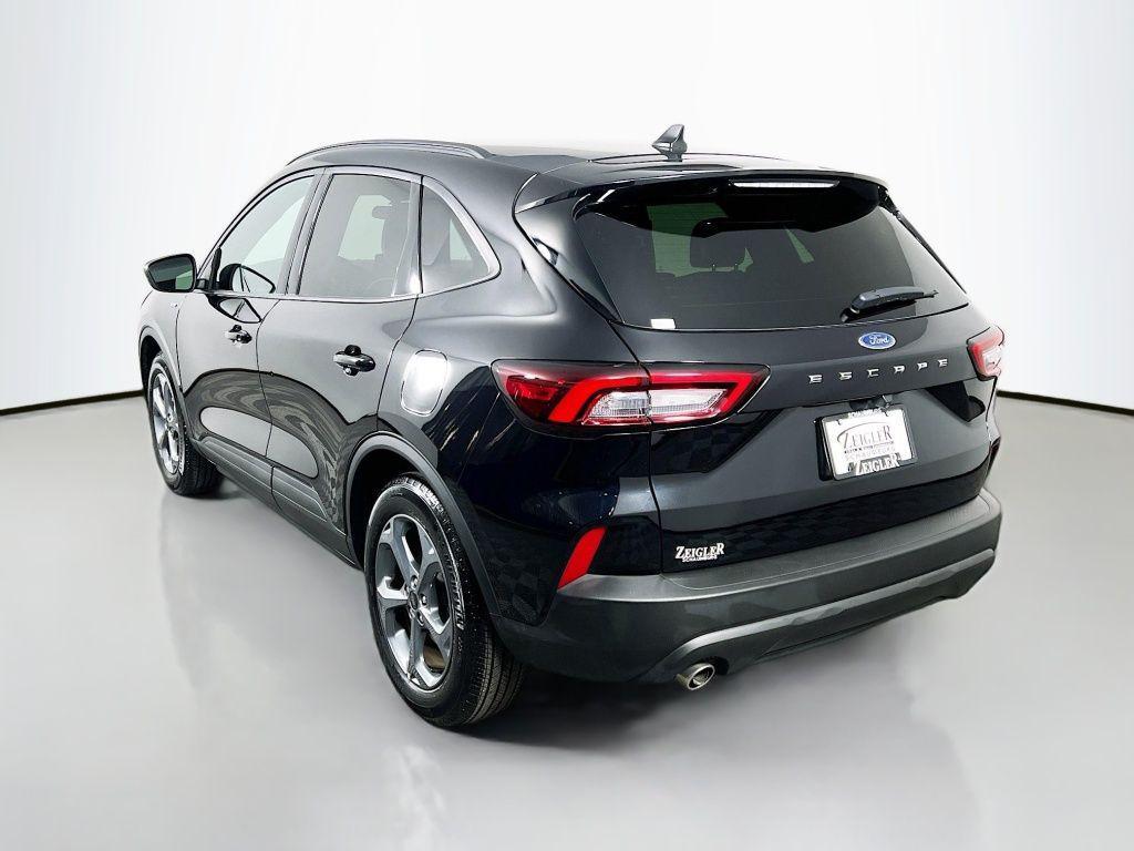 used 2025 Ford Escape car, priced at $24,653