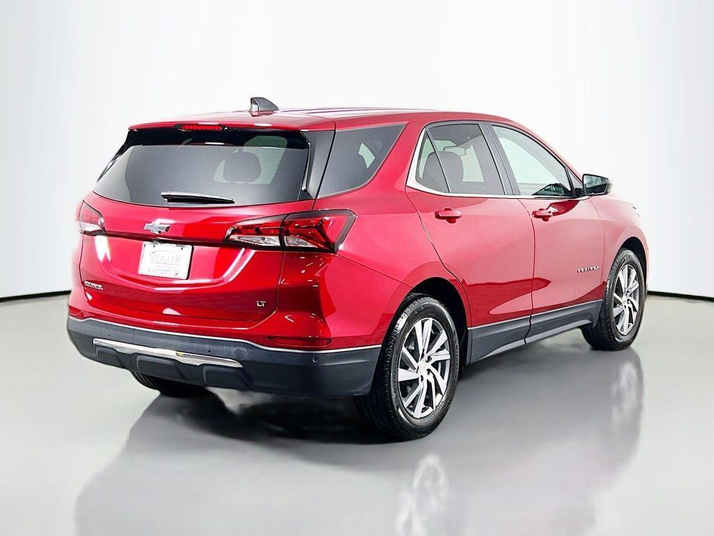used 2024 Chevrolet Equinox car, priced at $21,990