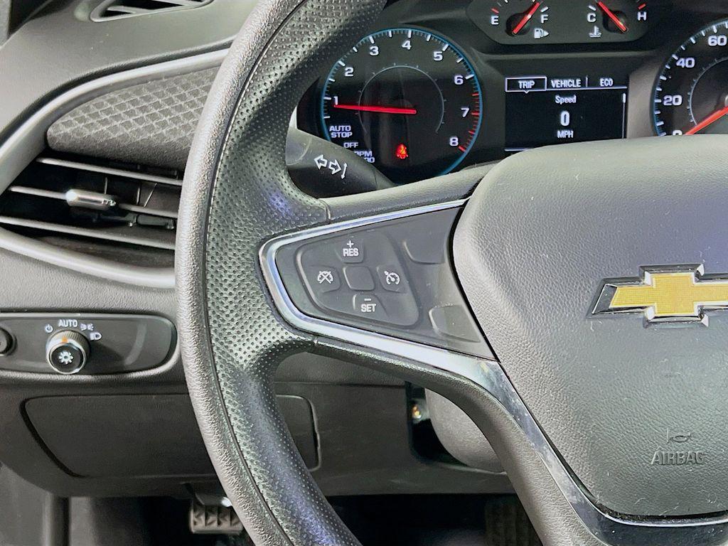 used 2020 Chevrolet Malibu car, priced at $16,913