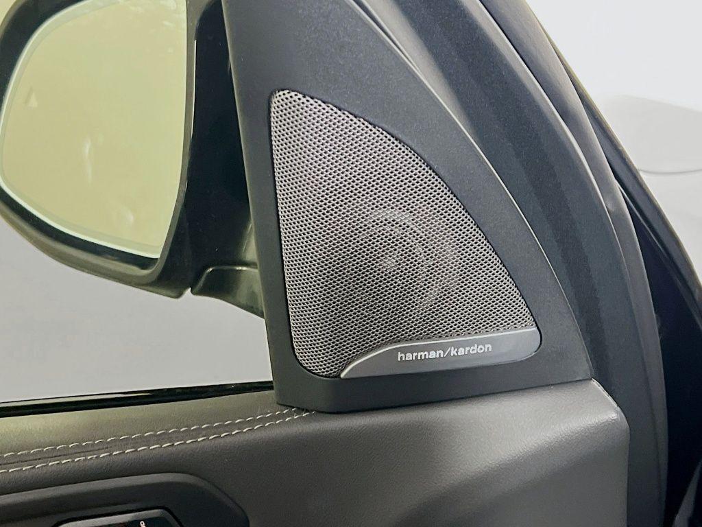 used 2025 BMW X7 car, priced at $88,870