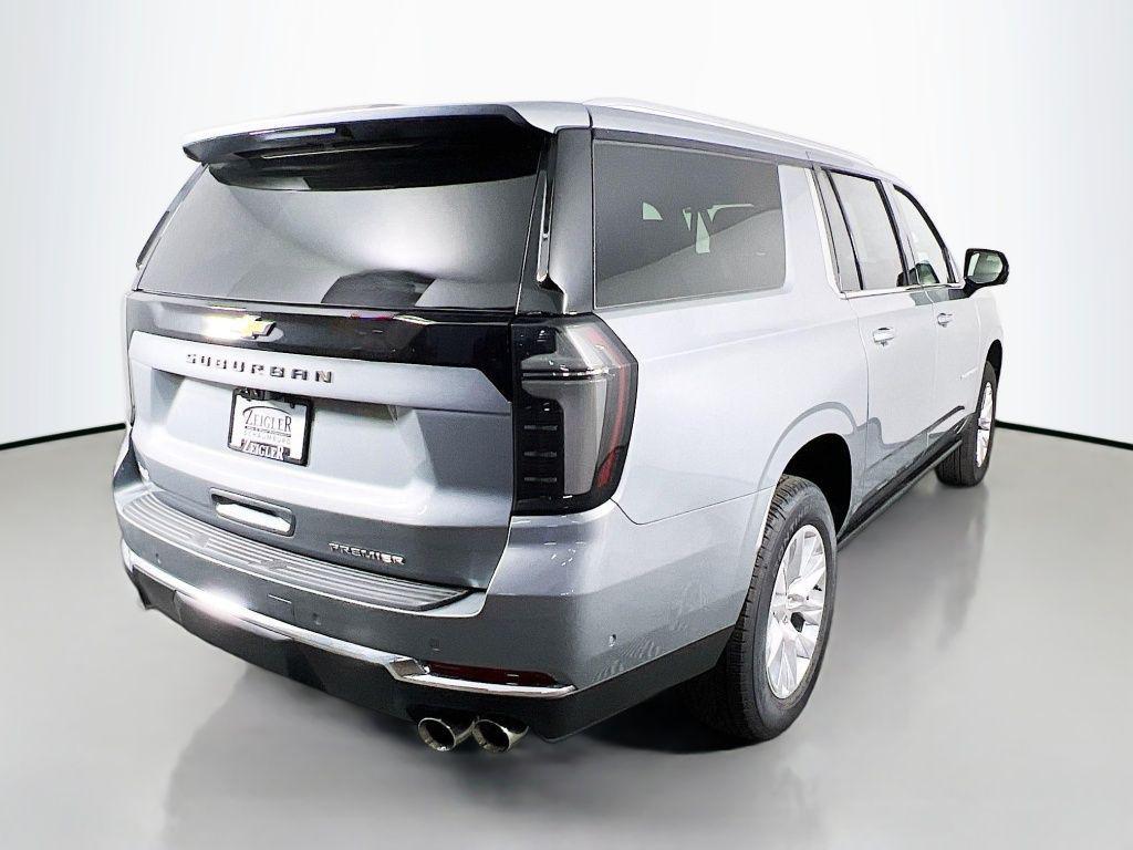 new 2025 Chevrolet Suburban car, priced at $81,255