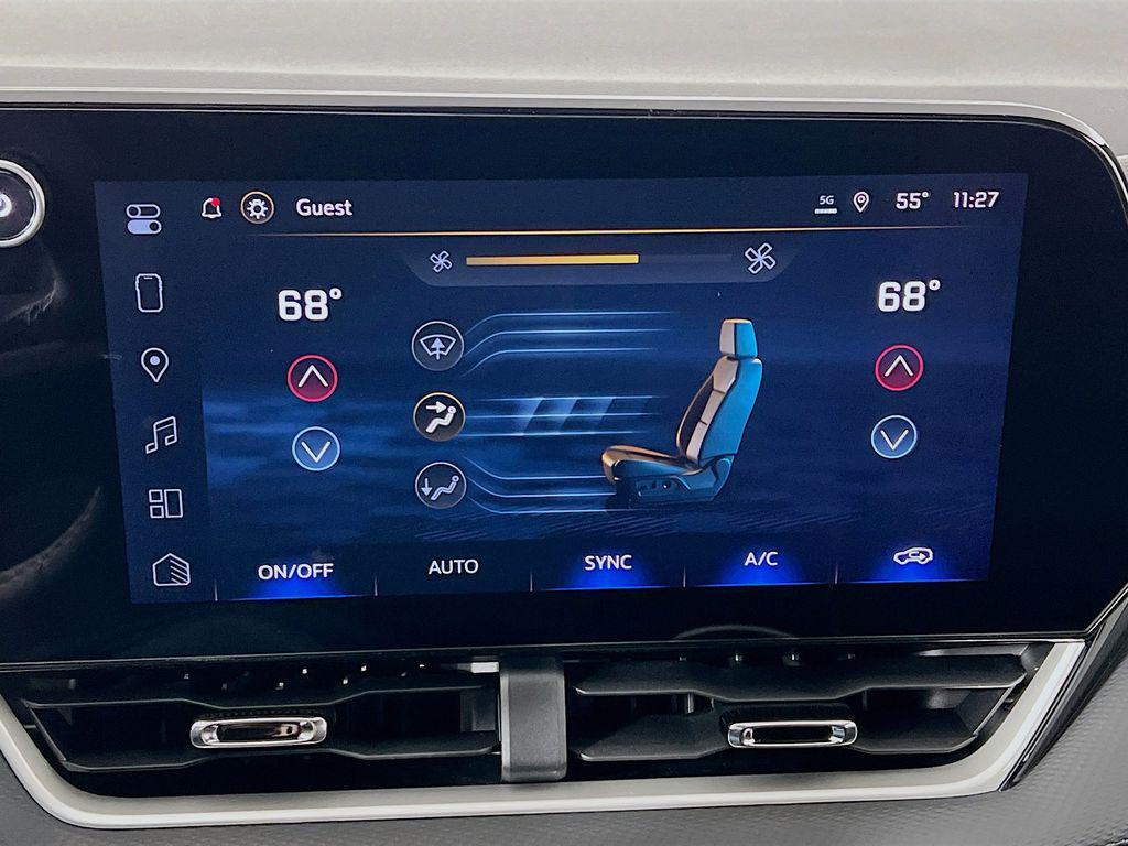 new 2026 Chevrolet Equinox car, priced at $32,801