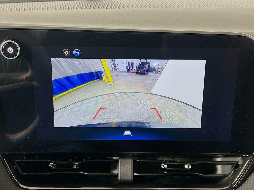 new 2026 Chevrolet Equinox car, priced at $35,569