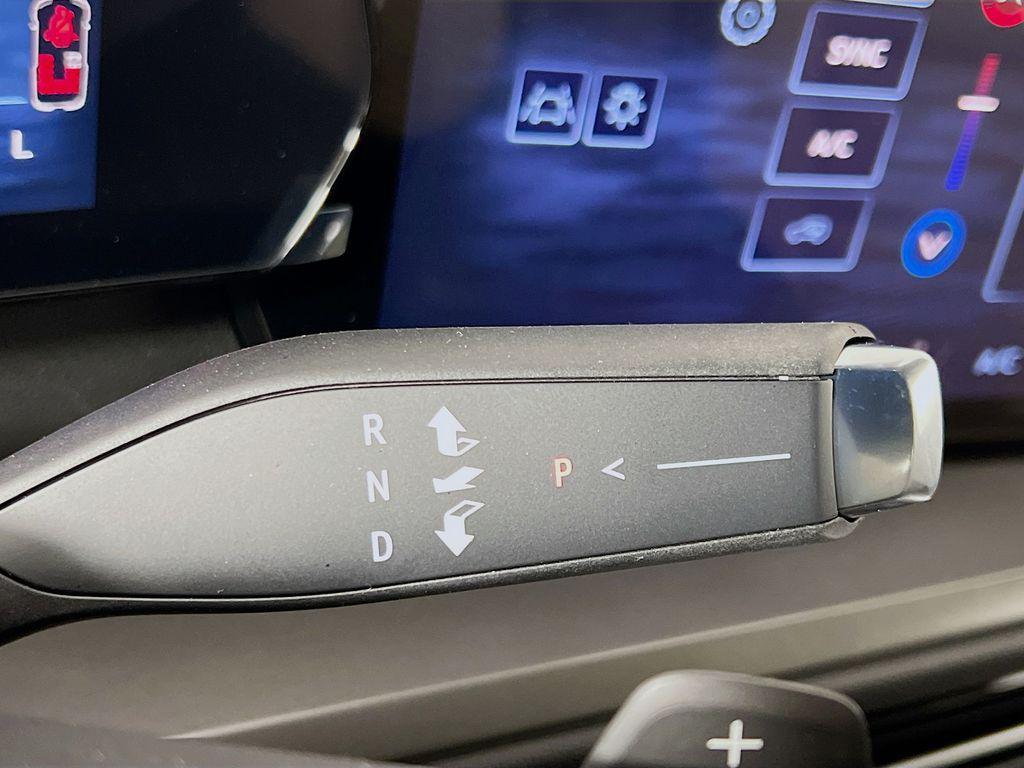 new 2026 Chevrolet Traverse car, priced at $41,094