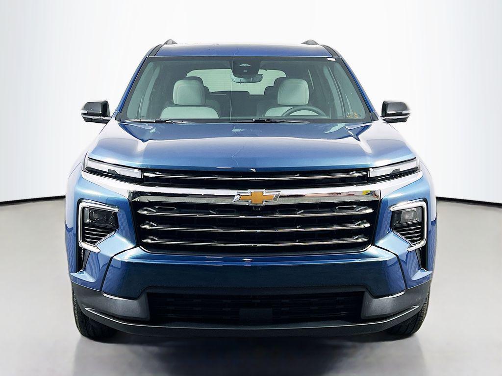 new 2026 Chevrolet Traverse car, priced at $41,094
