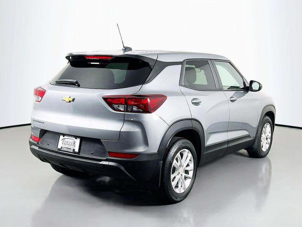 used 2024 Chevrolet TrailBlazer car, priced at $23,113