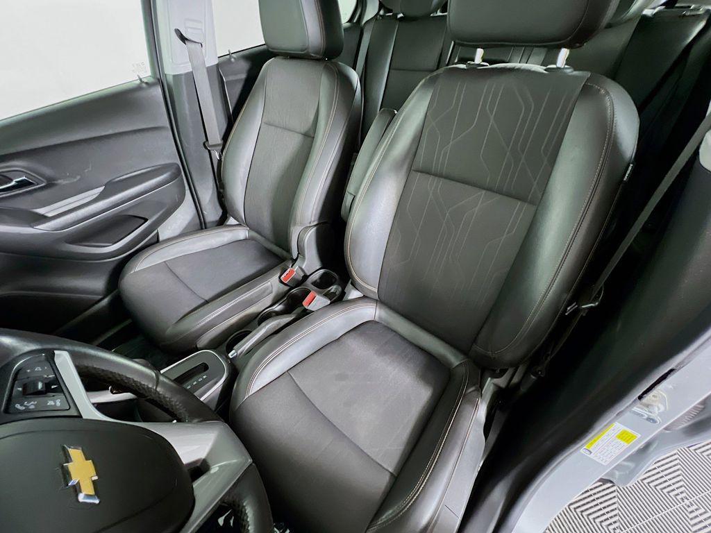used 2022 Chevrolet Trax car, priced at $16,163