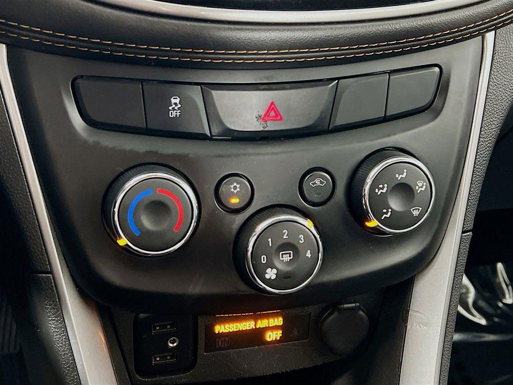 used 2022 Chevrolet Trax car, priced at $16,163