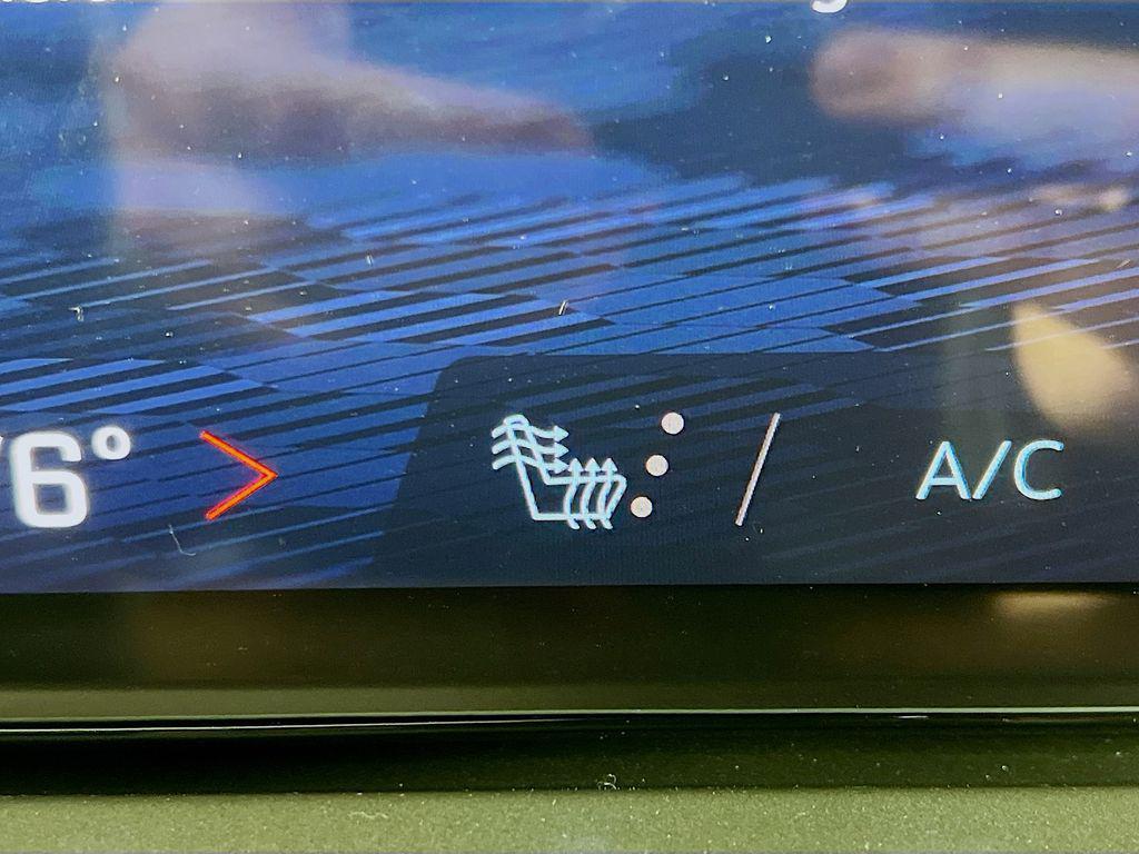 new 2026 Chevrolet Traverse car, priced at $38,934