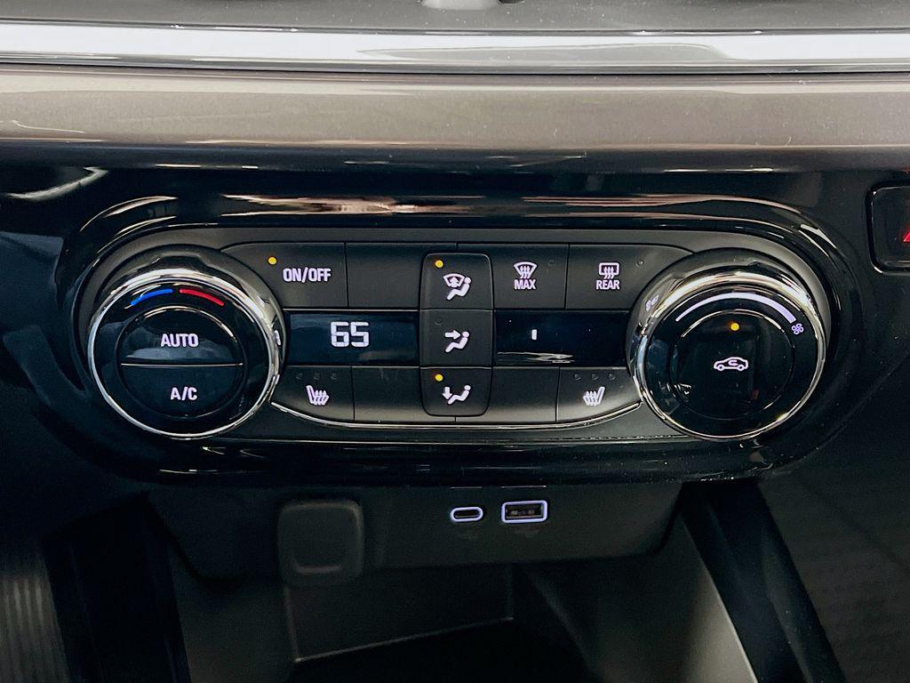 new 2026 Chevrolet Trax car, priced at $26,774