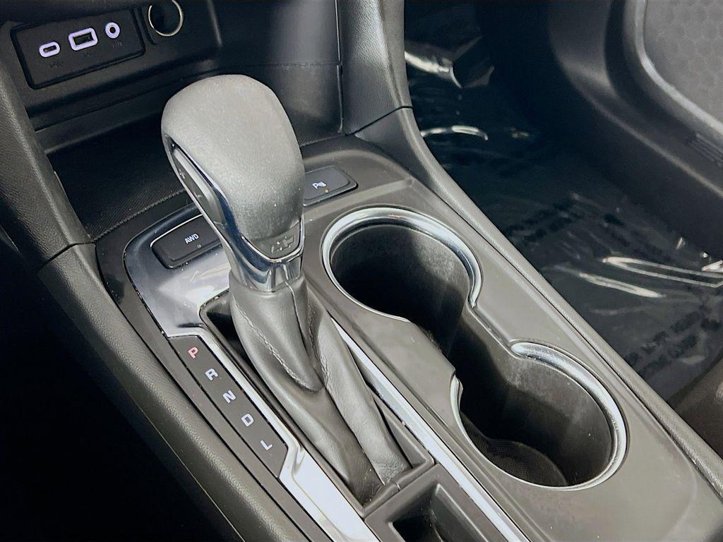 used 2023 Chevrolet Equinox car, priced at $19,913